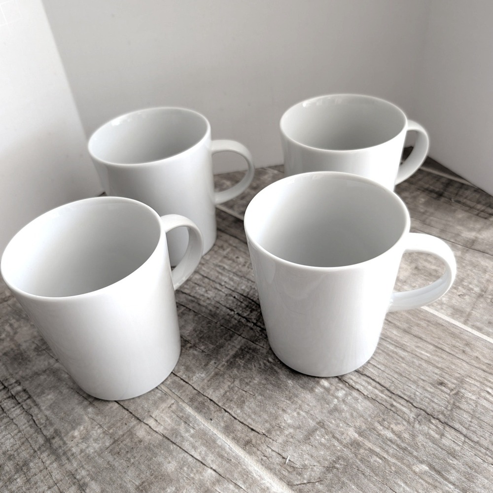 Crate & Barrel White Ceramic Coffee Mugs Set of 4 Made in Japan Minimalist 8 oz